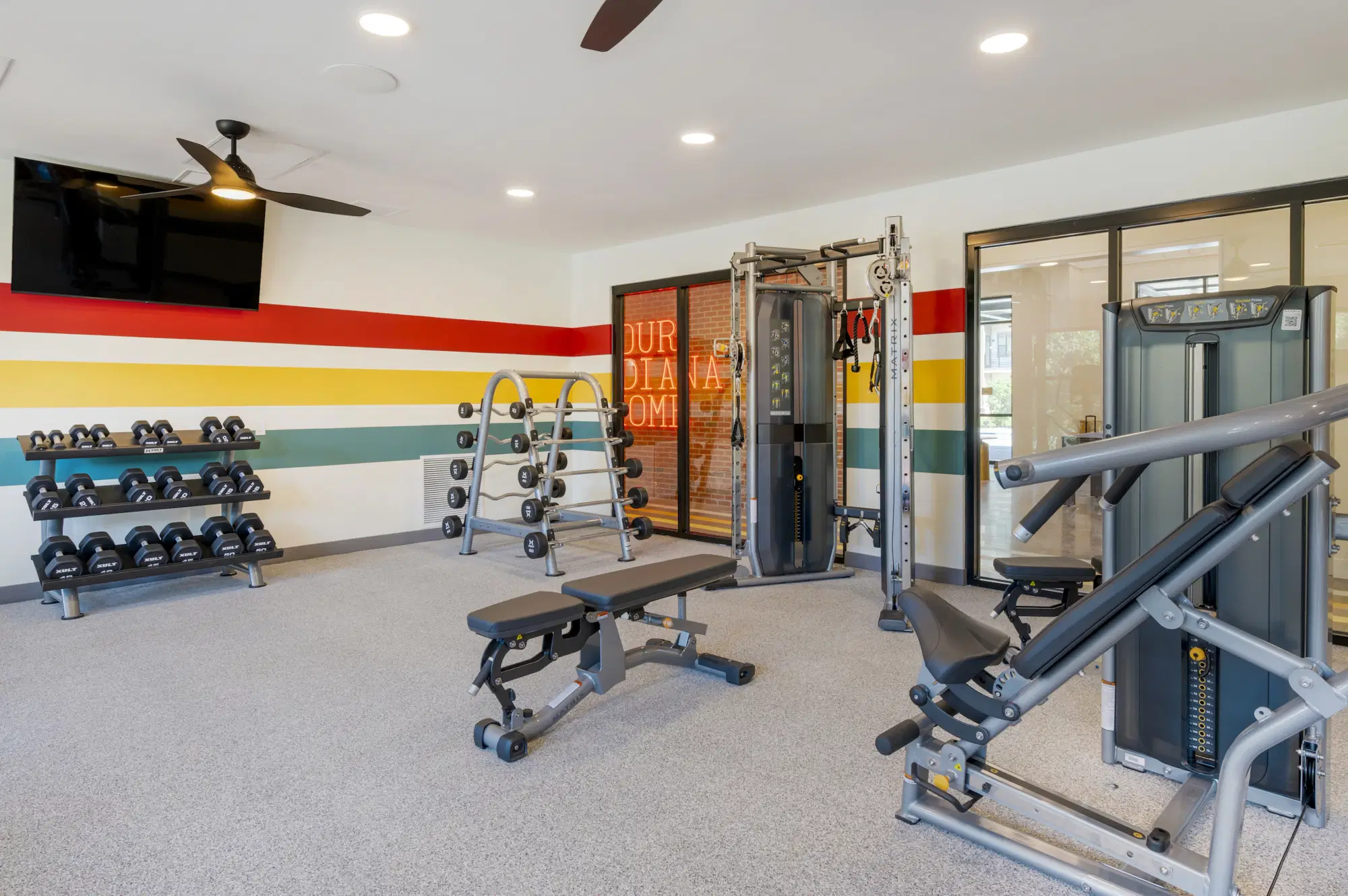 Relato, Bloomington – Amenities