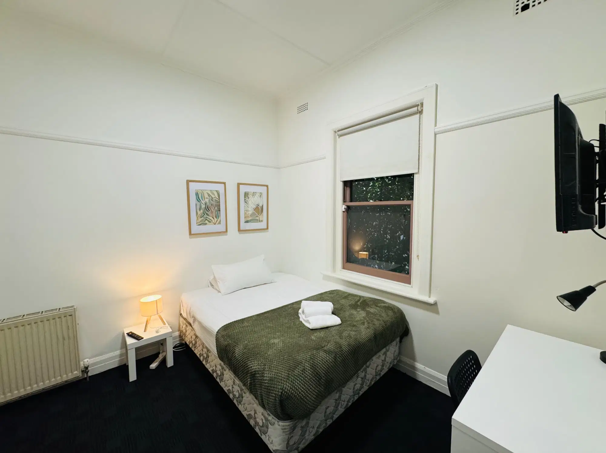 96 Barkly, Melbourne – Room 20 (Non Ensuite)
