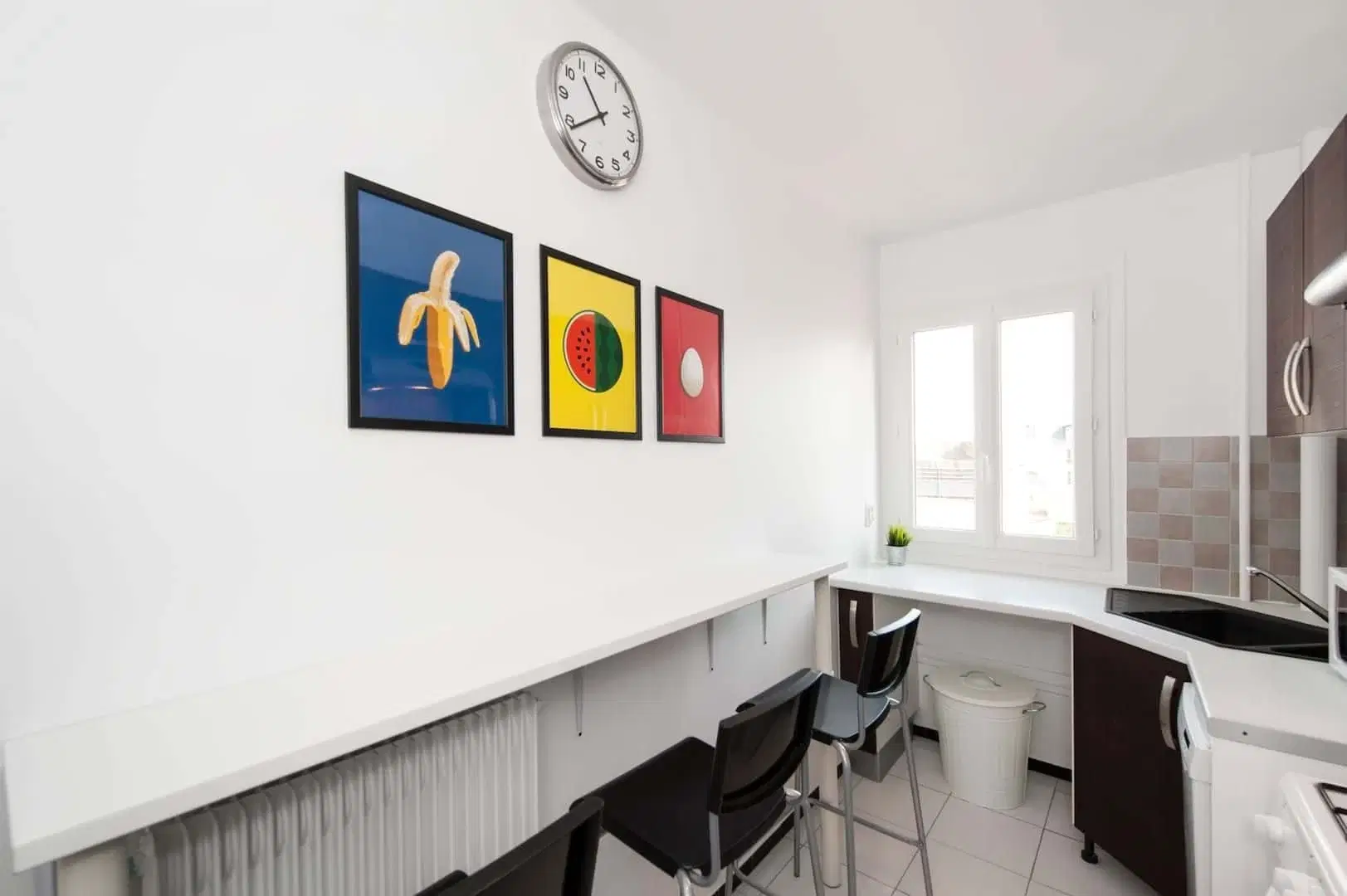 Rue Paul Fort, Paris – Amenities