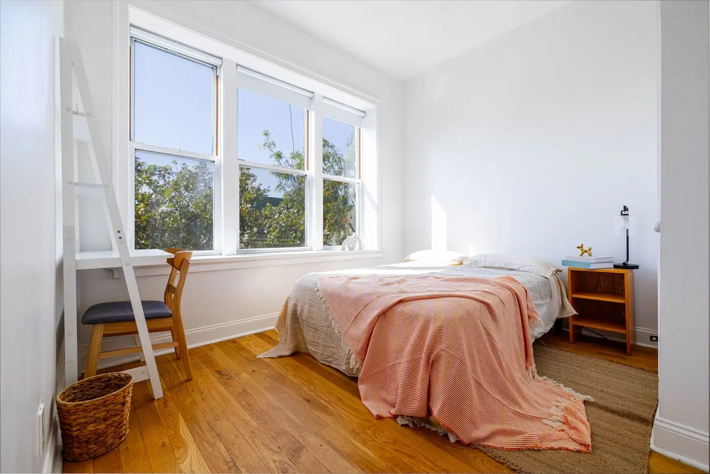The Monroe House, New York – Extra Large