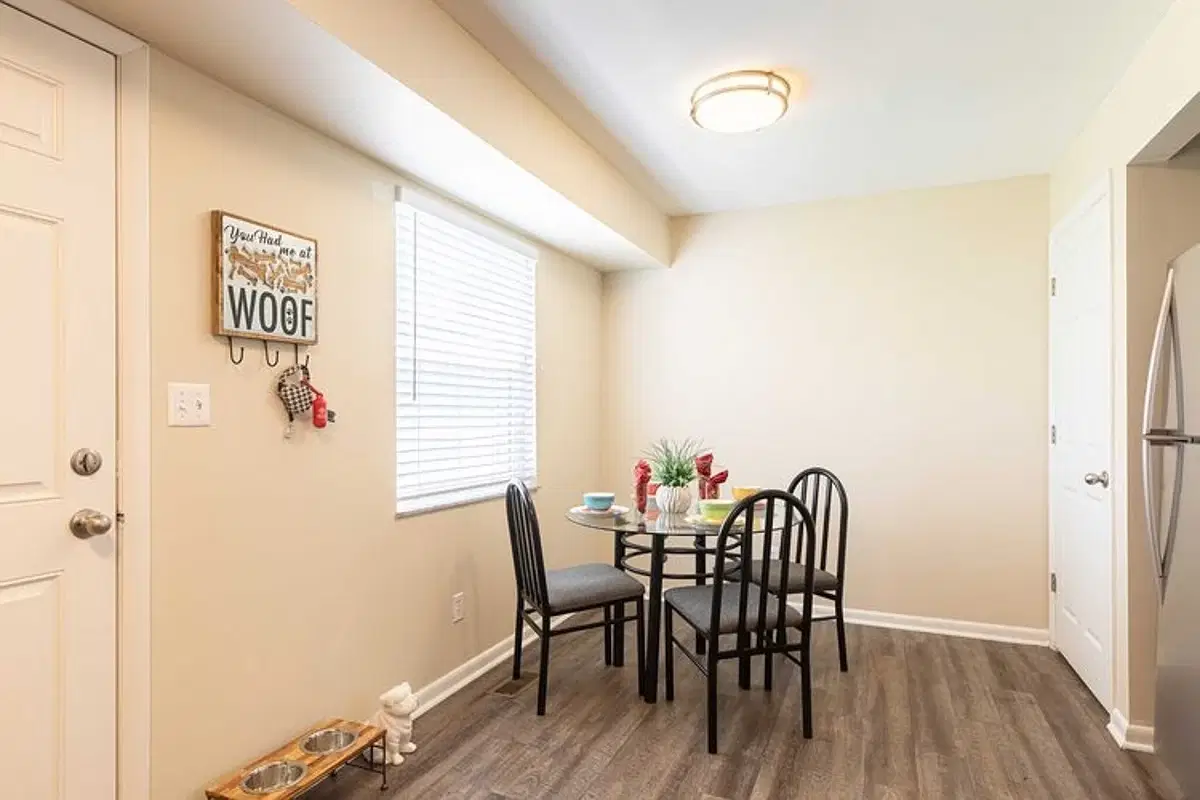 Oxford West, Oxford – Amenities