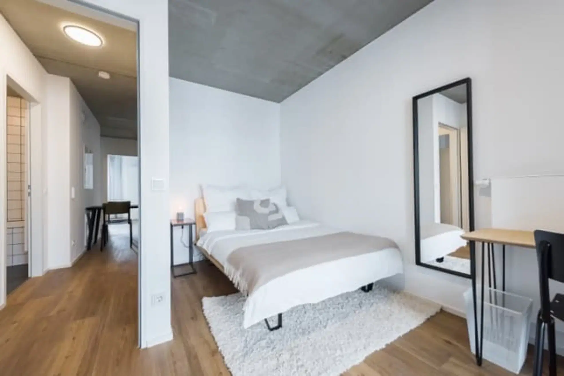 Gref, Frankfurt – Private Room (10.32 Sqm)