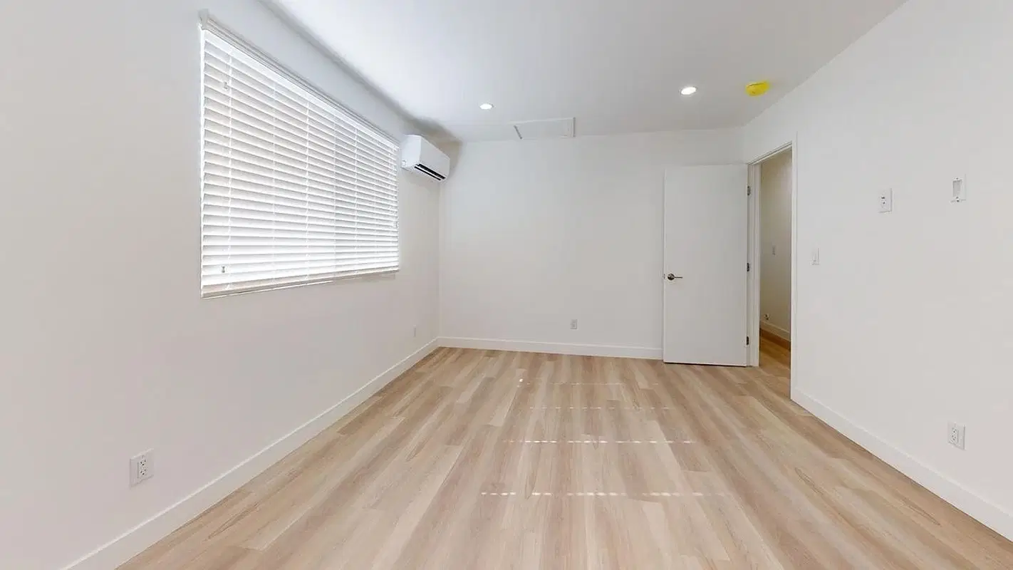1118 W 25th St, Los Angeles