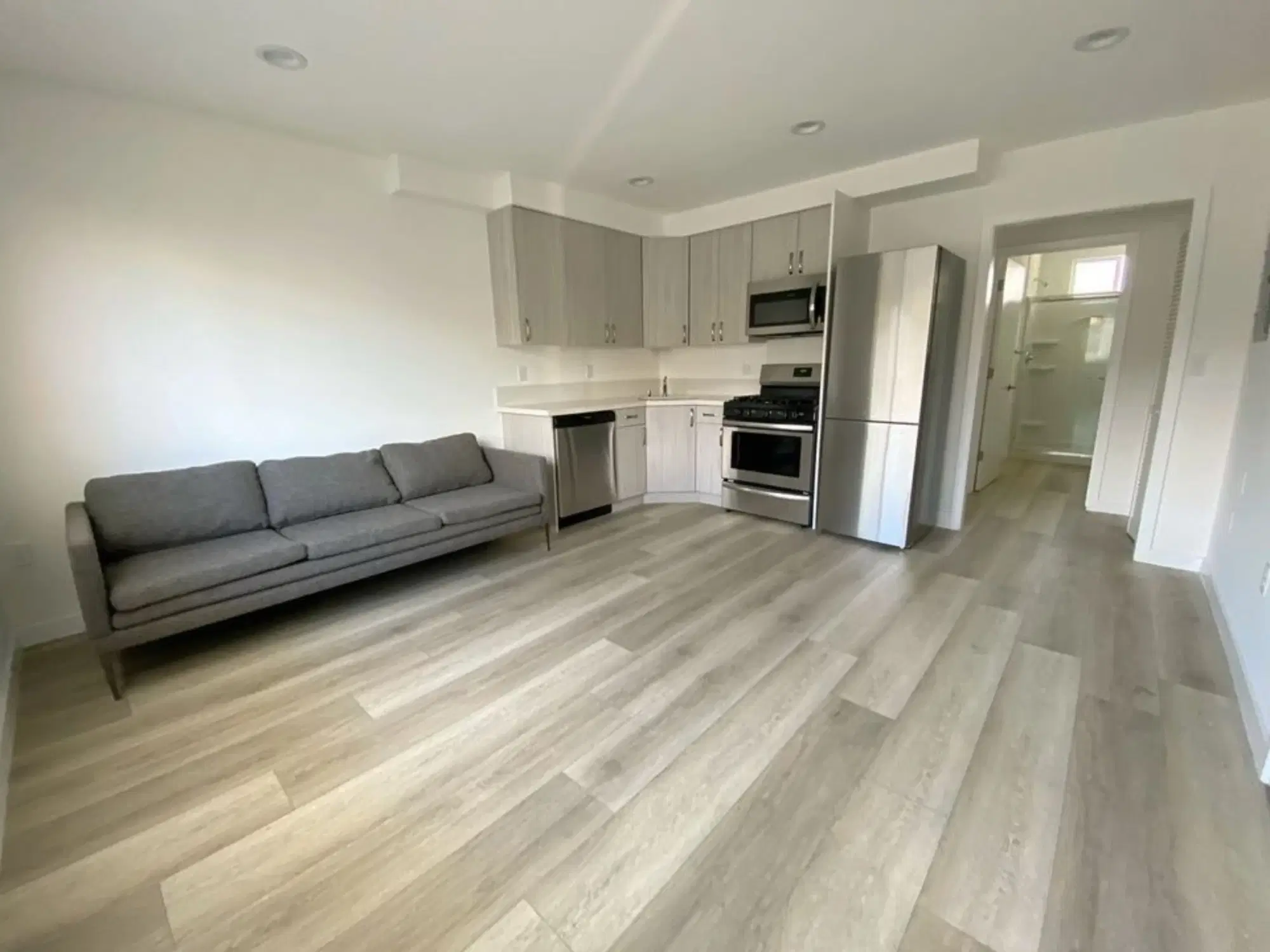 1126 W 36th Pl, Los Angeles – Kitchen