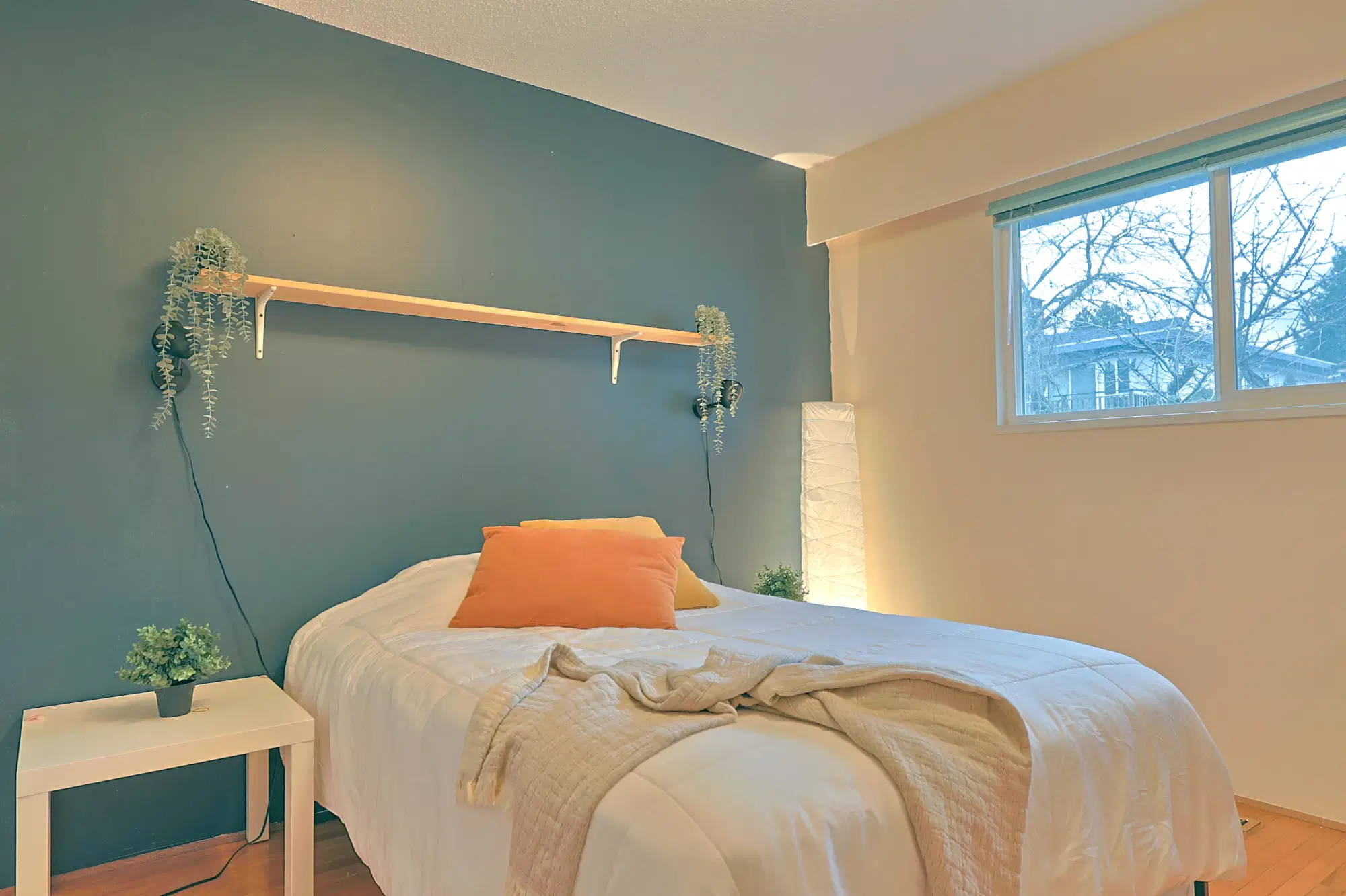 7708 Sparbrook, Vancouver – Granville Room (1 Bed 1 Bath)