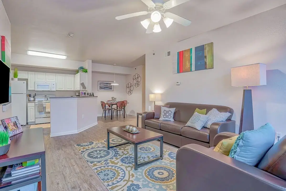 The Grindstone, Columbia – Amenities