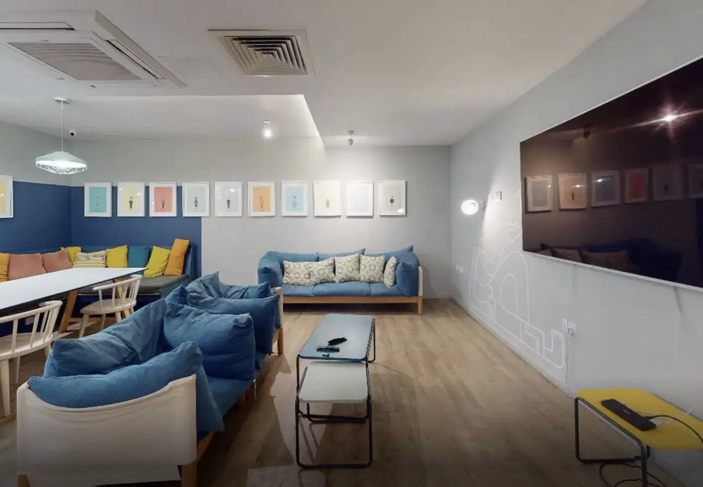 iQ The Podium, Egham – Common Area