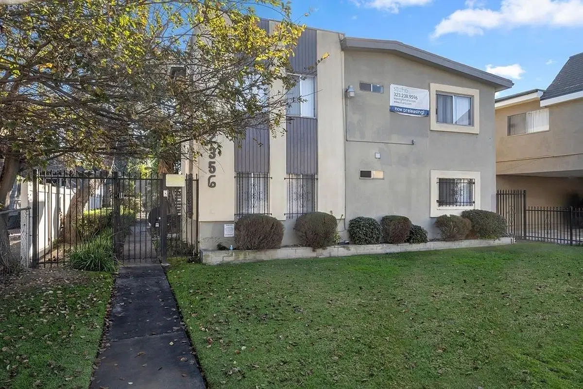 2356 Portland St, Los Angeles – Exterior
