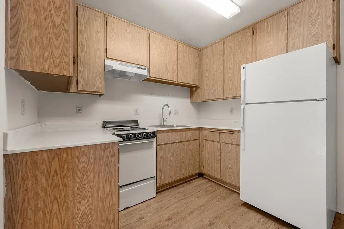 2633 Ellendale Pl, Los Angeles – Kitchen