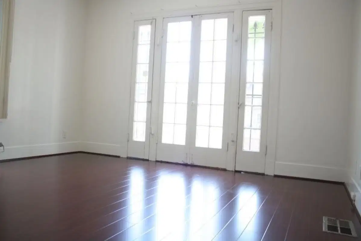 2646 Menlo Ave, Los Angeles