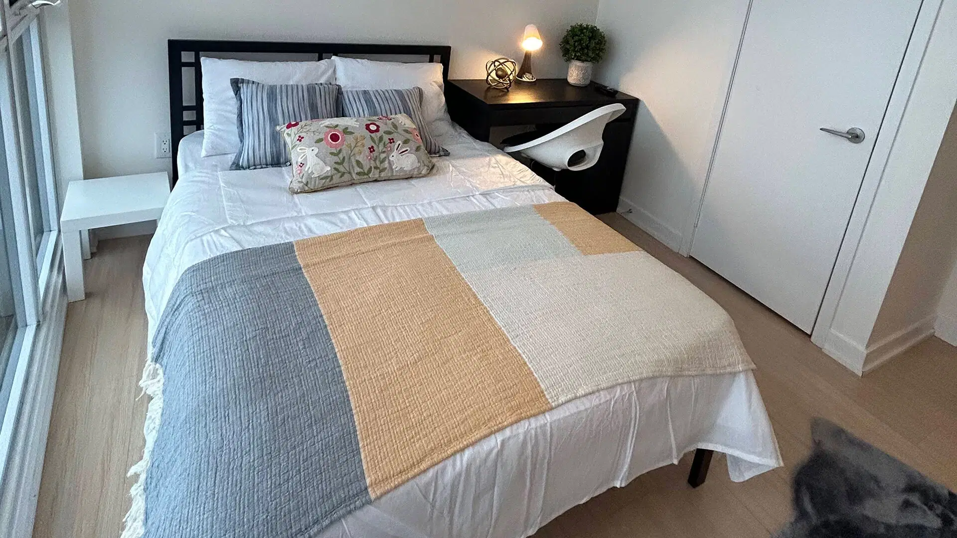 Liwinco The City Place, Toronto – Deluxe Room | ON M5V 0J9 | 688