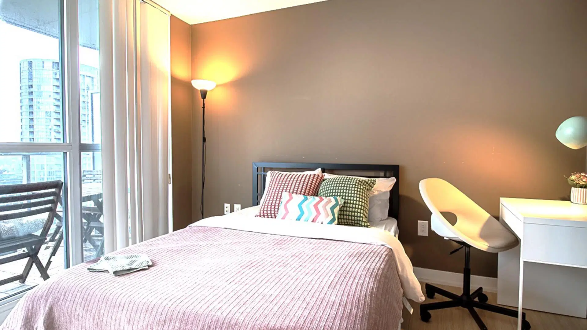 Liwinco The City Place, Toronto – Flex Premium | ON M5V 0J9 | 2228