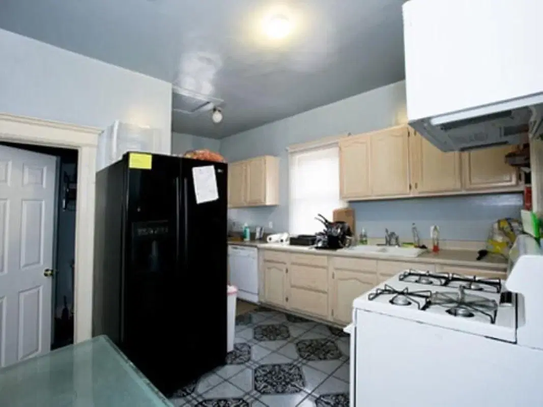 3417 Catalina St, Los Angeles – Kitchen