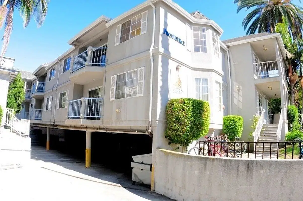 Providence, Los Angeles – Exterior