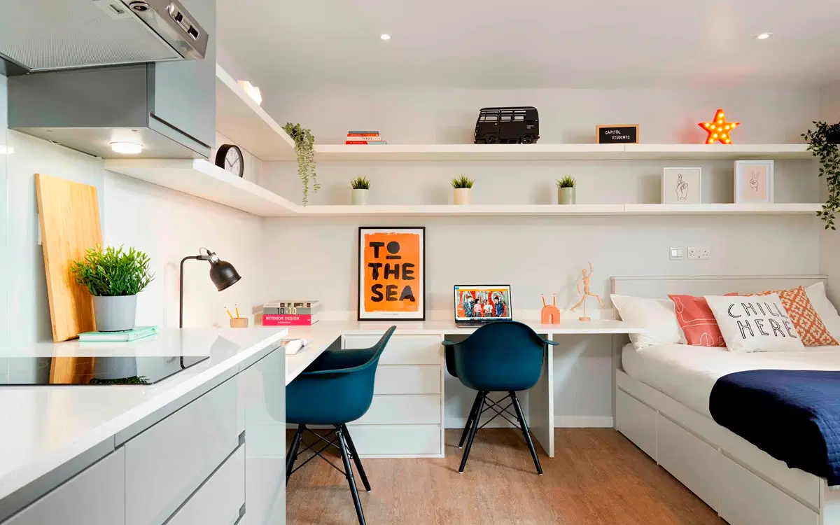 St Teresa House, Plymouth – Deluxe Studio