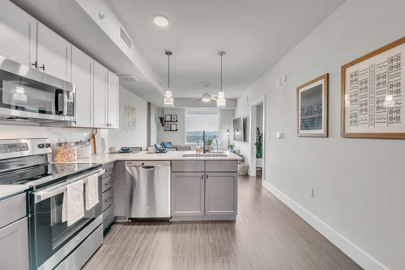 Villas On Rio, Austin – Kitchen