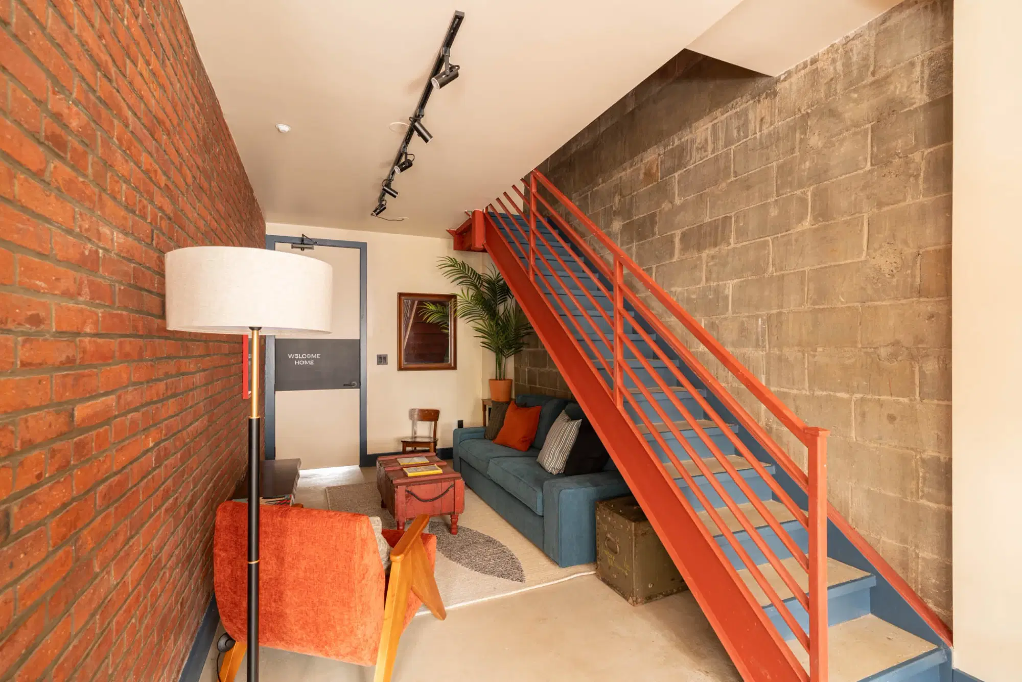 Crown 1362, New York – Common Area