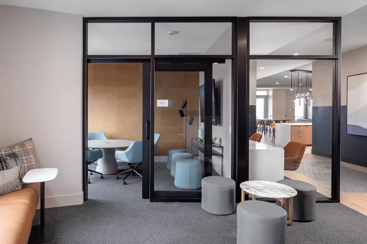 The Abbot, East Lansing – Common Area