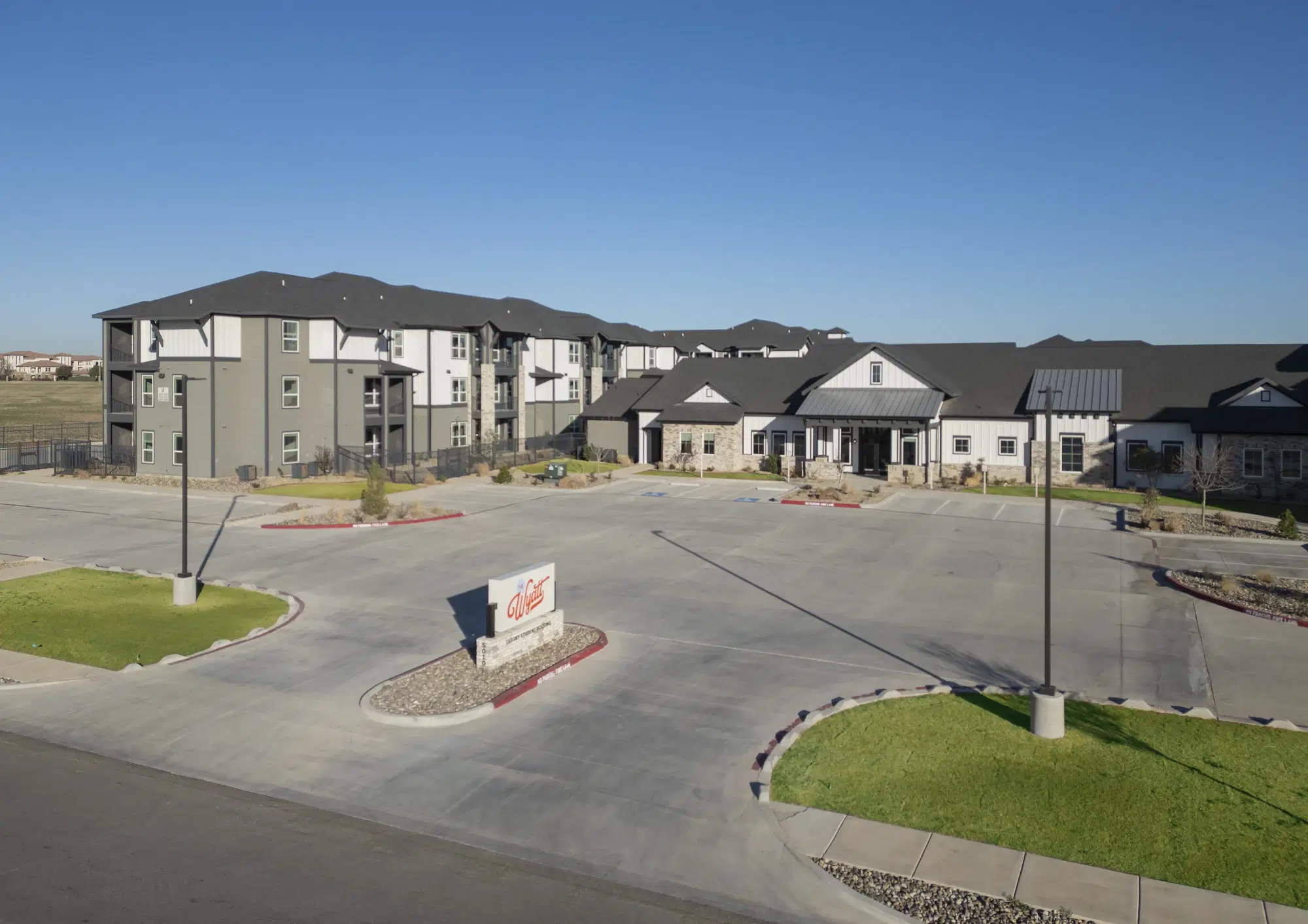 The Wyatt, Lubbock – Exterior