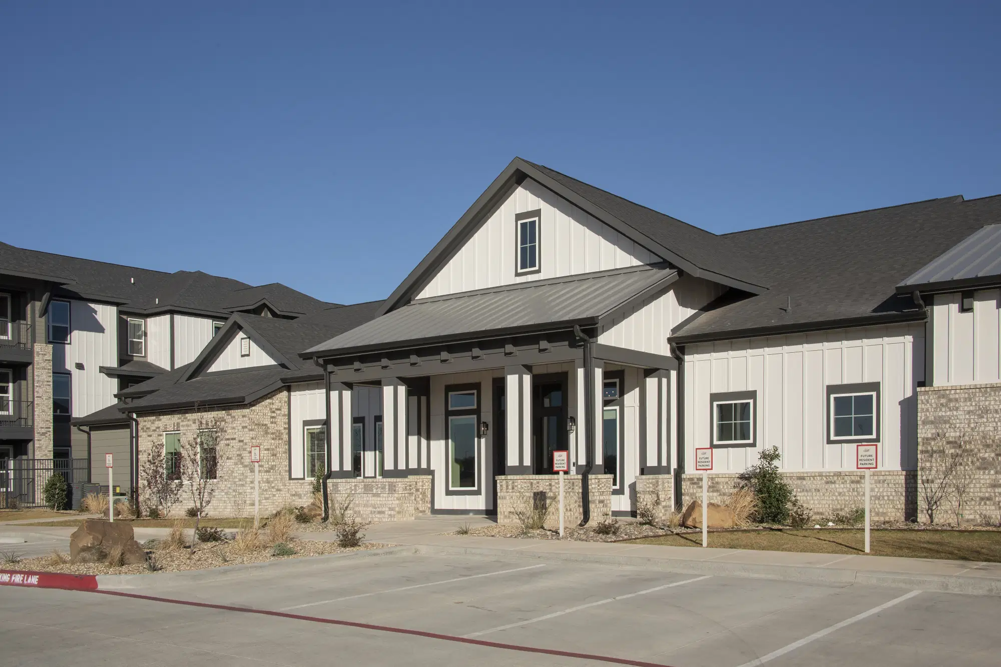 The Wyatt, Lubbock – Exterior
