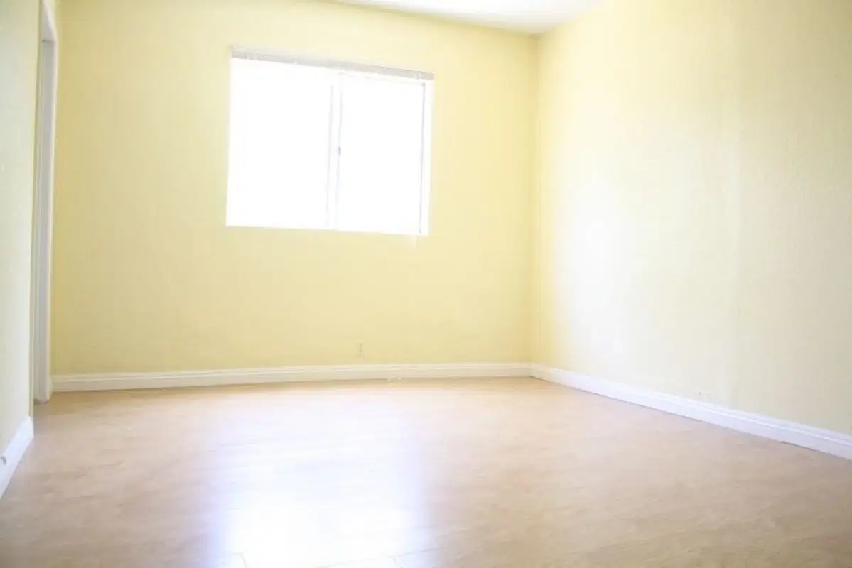 1280 W. Jefferson Blvd, Los Angeles