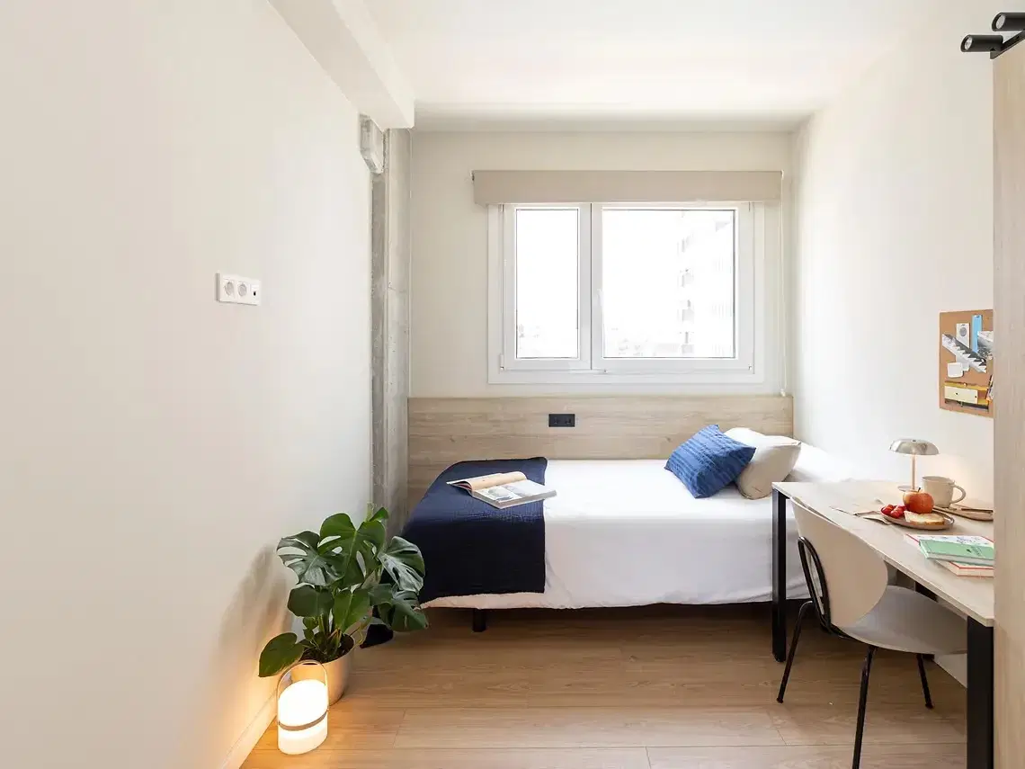 Yugo Terrassa Can Telar, Barcelona – Studio Standard