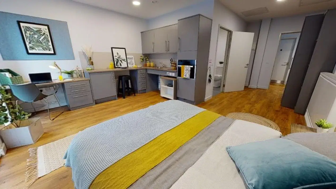 iQ Collingwood, Newcastle – Gold Studio