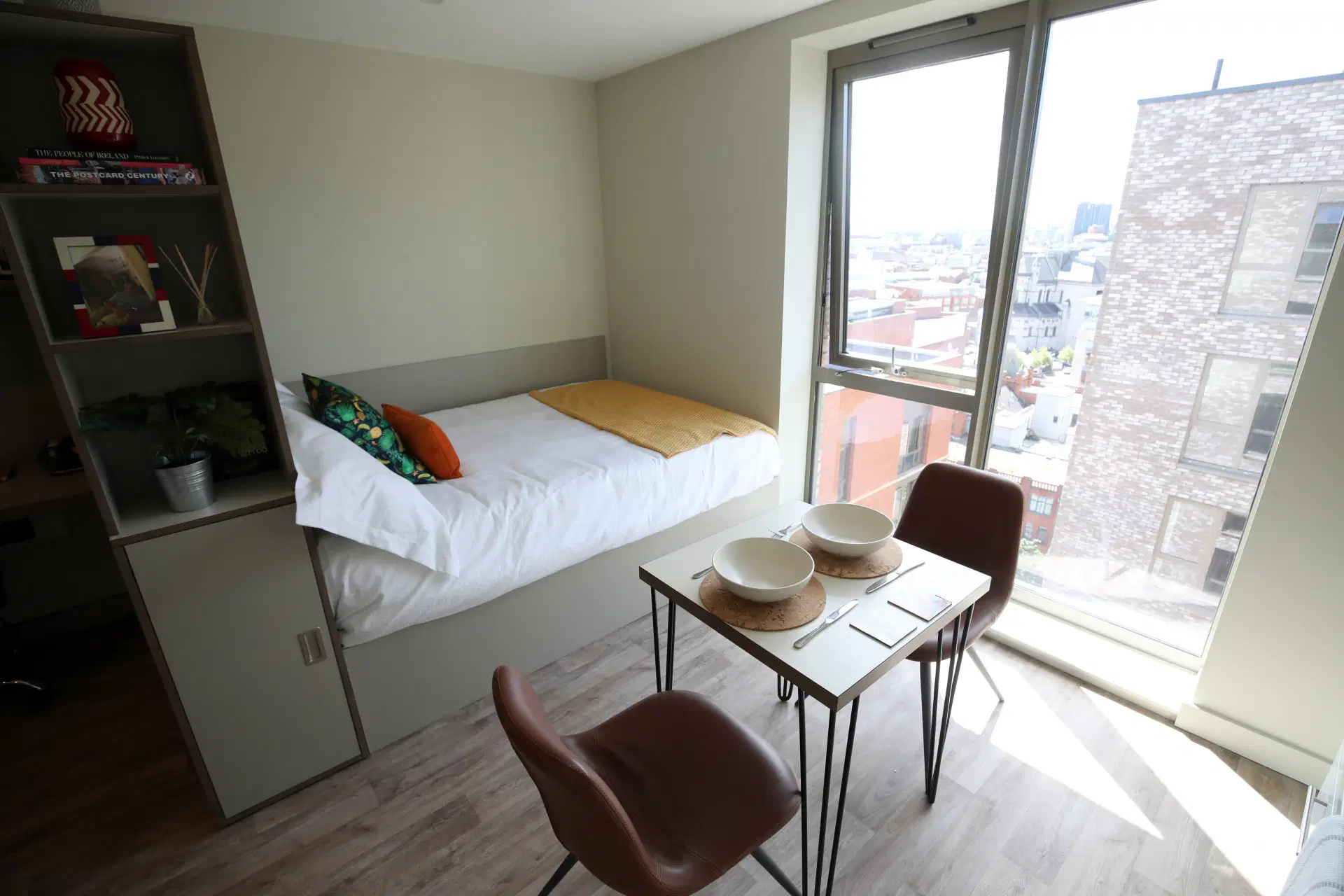 LIV Student Belfast, Belfast – Platinum Studio