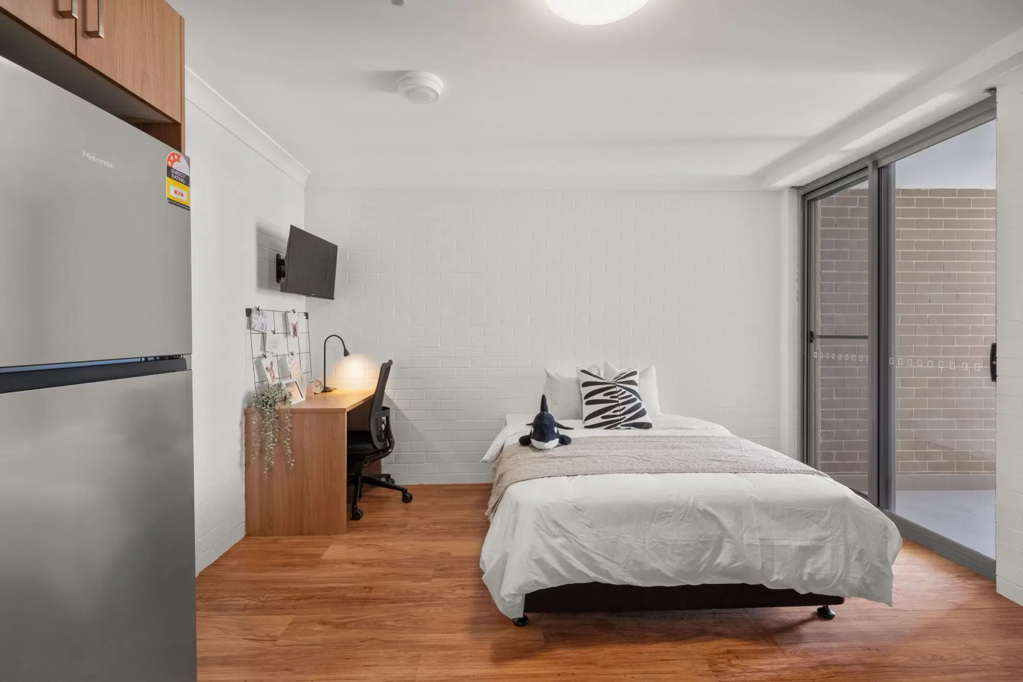 Castle Student Accommodation Dulwich Hill, Sydney – Superior Single Studio I (Balcony)