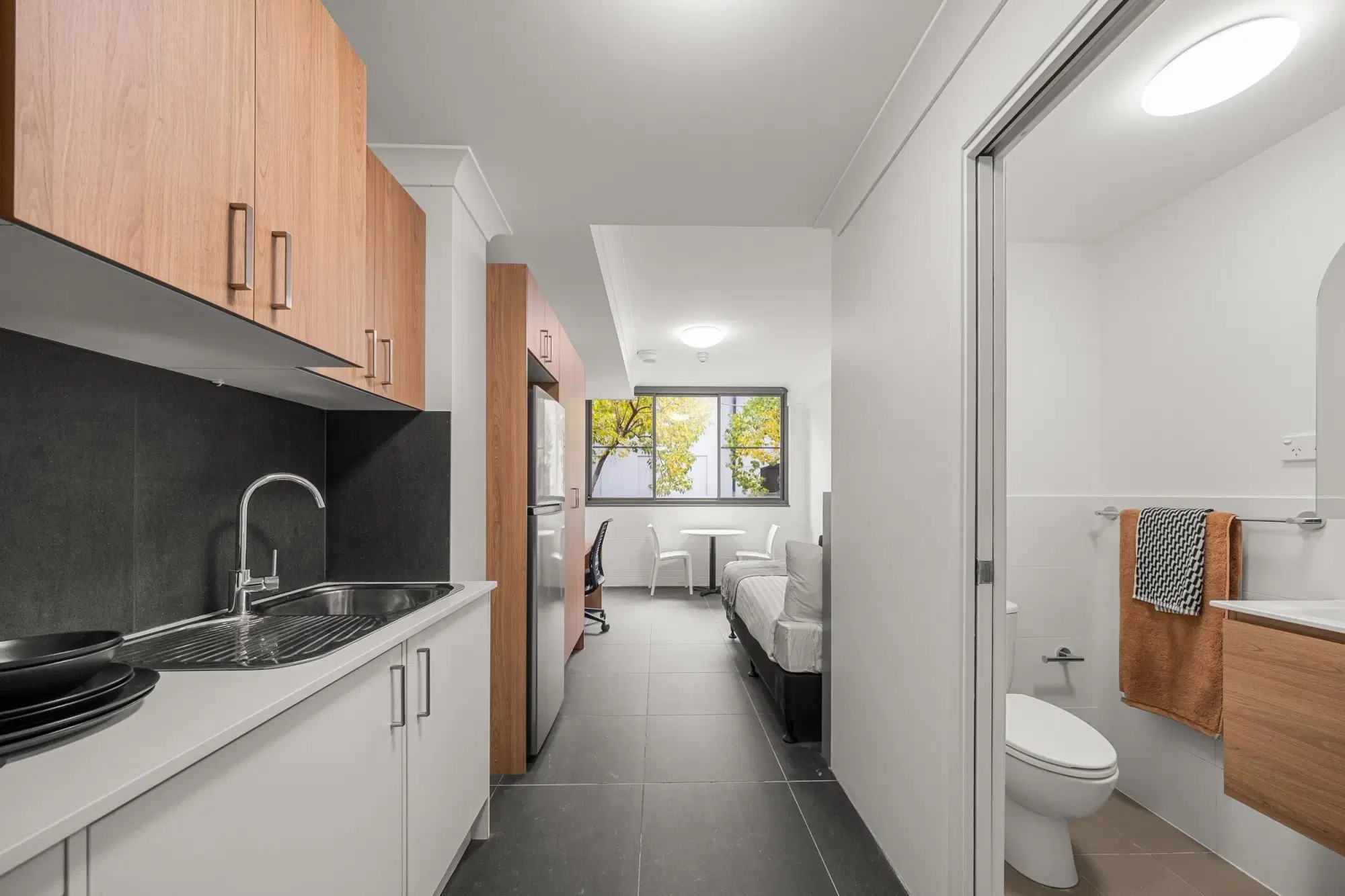 Castle Student Accommodation Camperdown 3, Sydney – Deluxe Single Window Studio