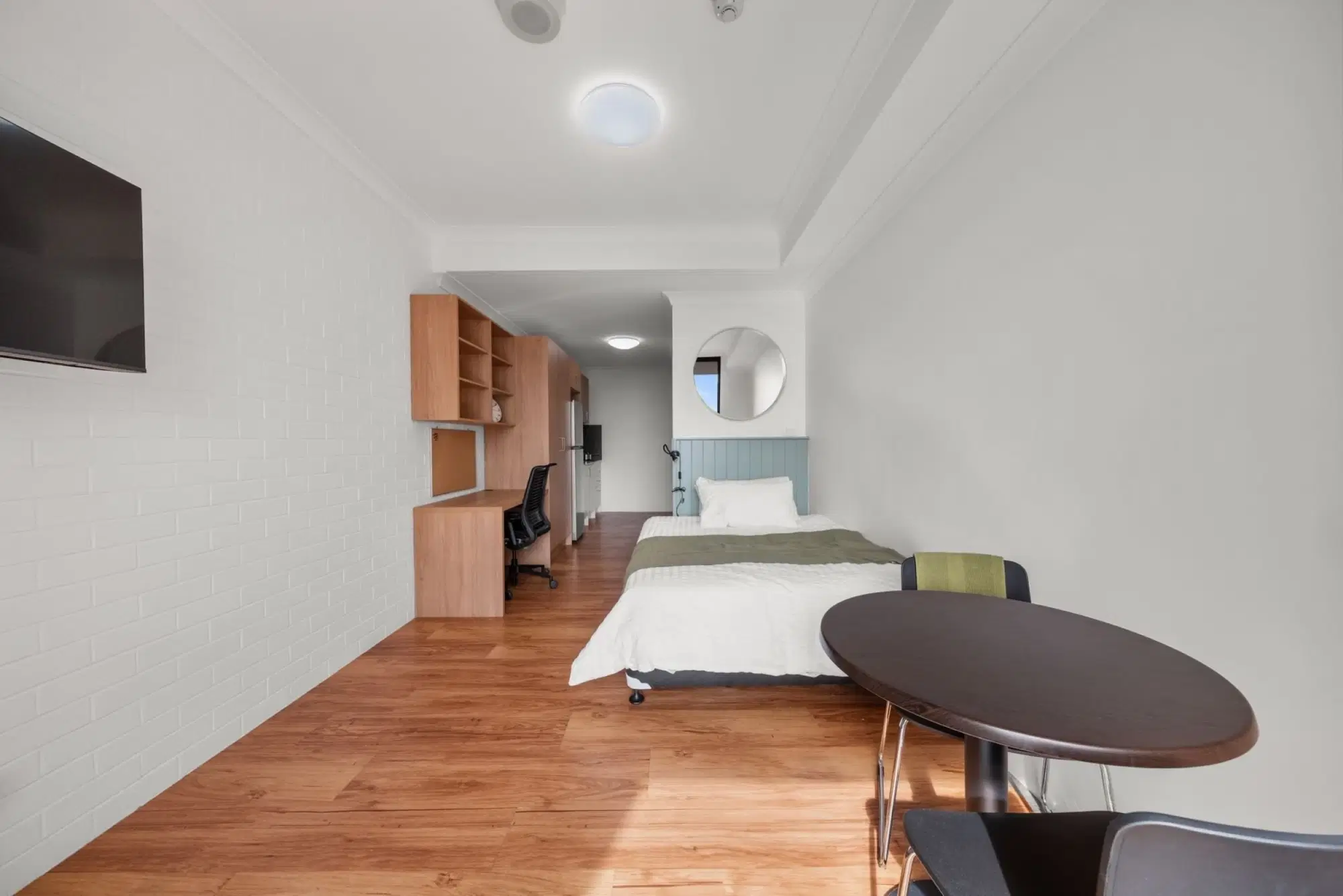 Castle Student Accommodation Camperdown 3, Sydney – Deluxe Single Balcony Studio