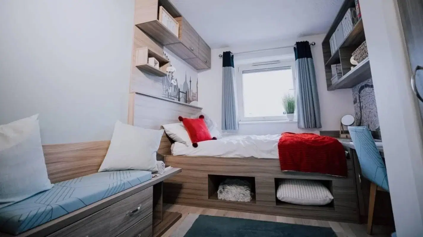 Manna Ash House, London – Core En-suite