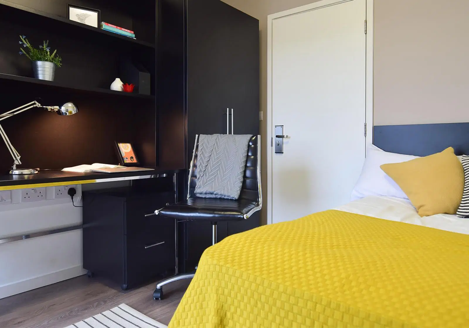 iQ City, London – Bronze 2 Bed Apartment
