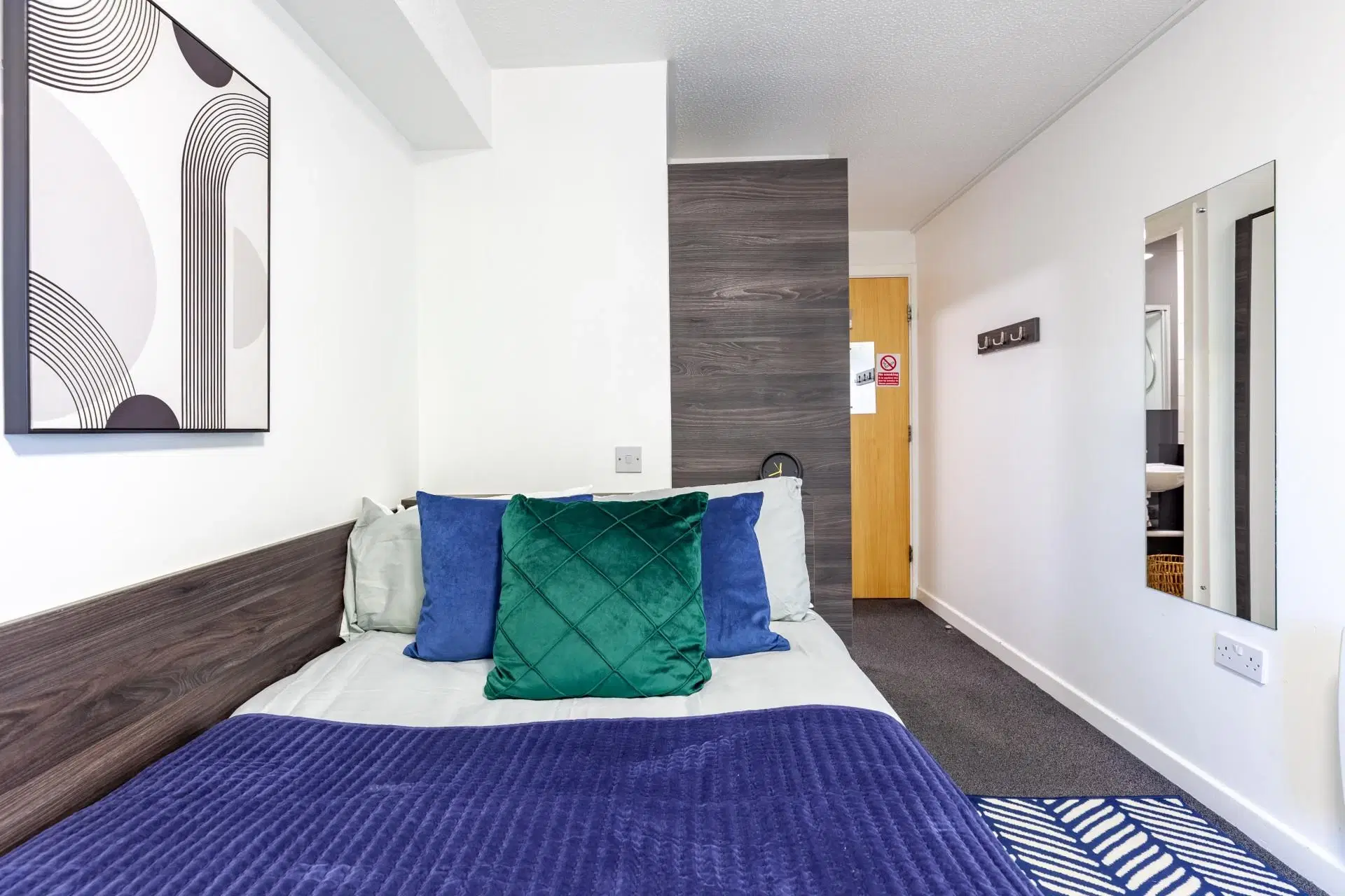 Paddington Park House, Liverpool – Standard Ensuite