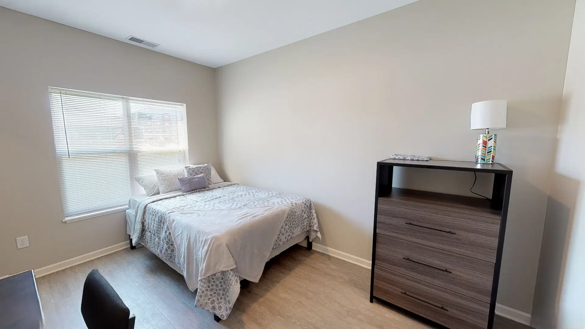 Monarch 716, Buffalo – B1 - 2 Bed 2 Bath