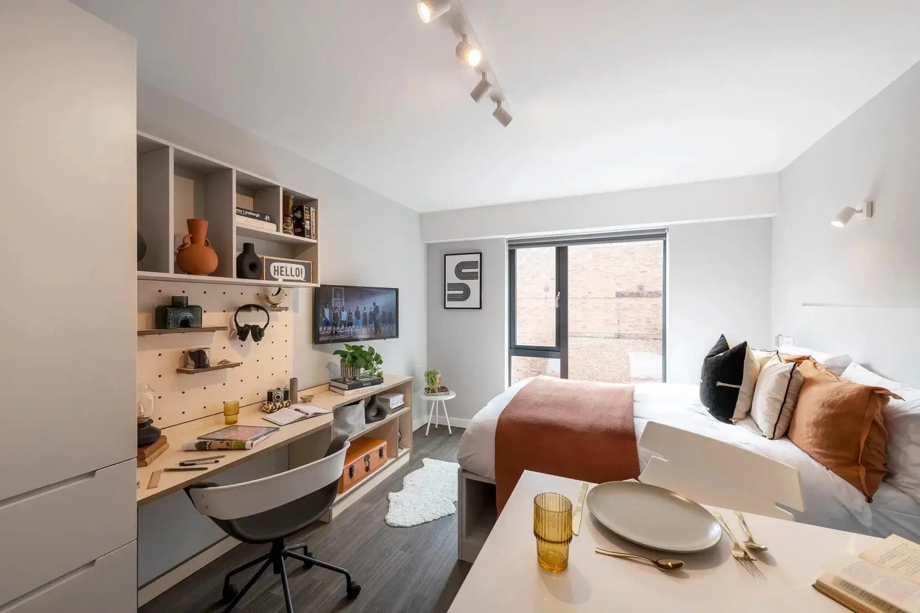 The Aspen, Leicester – Premium Studio