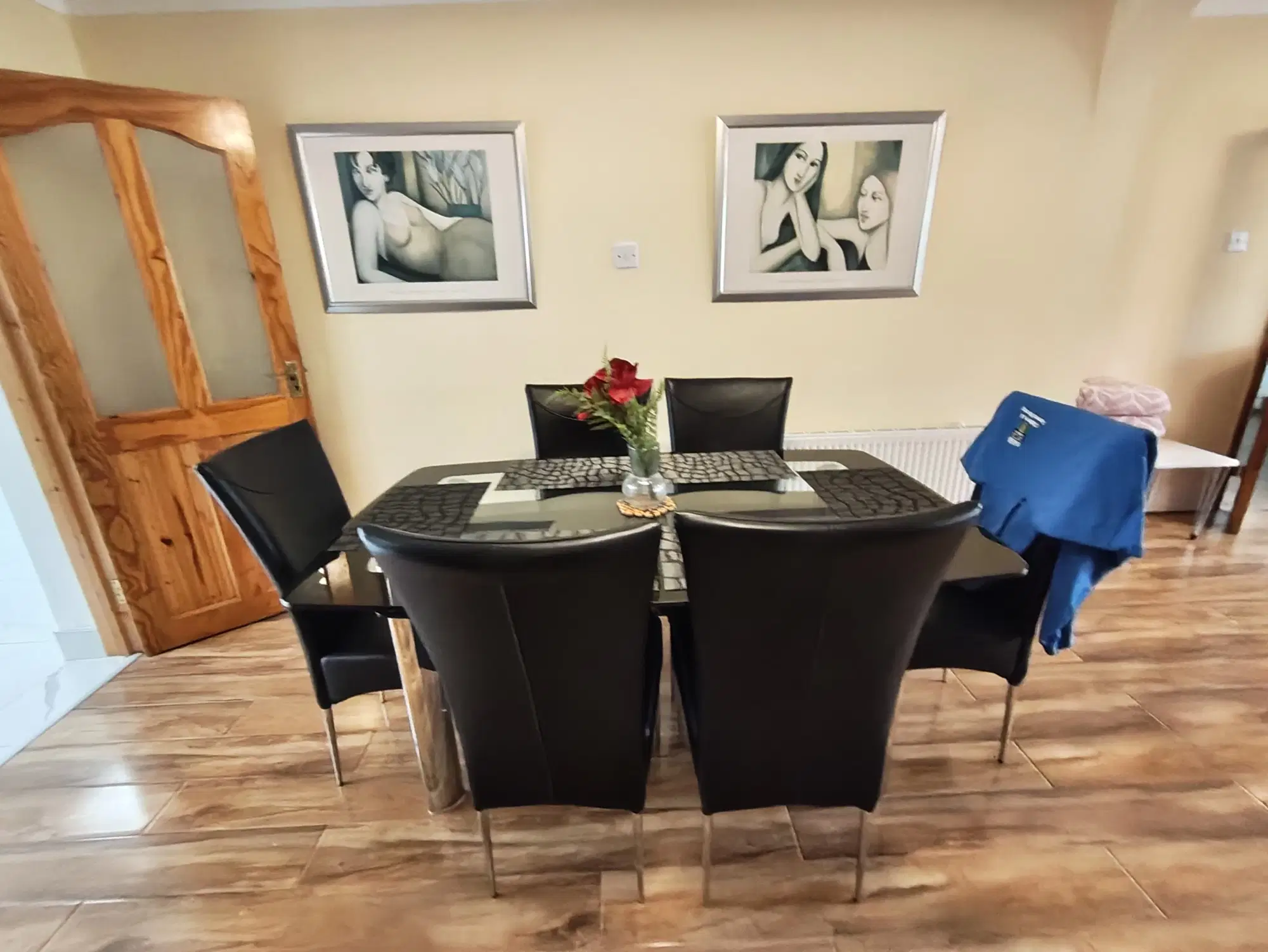 Room in a 7 Bedroom House, 41 Ballinteer Crescent, Ballinteer, Dublin D16 E657 – Amenities