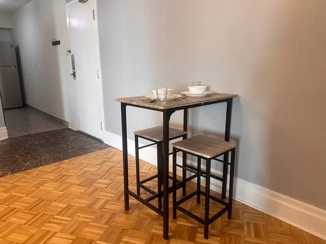 H4U Queens Quay, Toronto – Amenities