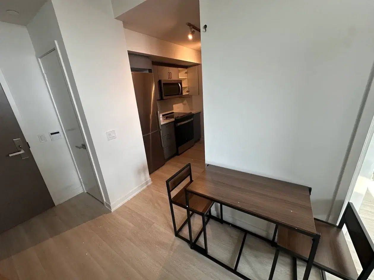 H4U North York, Toronto – Kitchen
