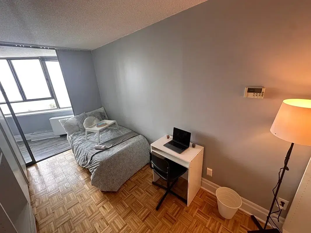 H4U Queens Quay, Toronto – Flex Room 2