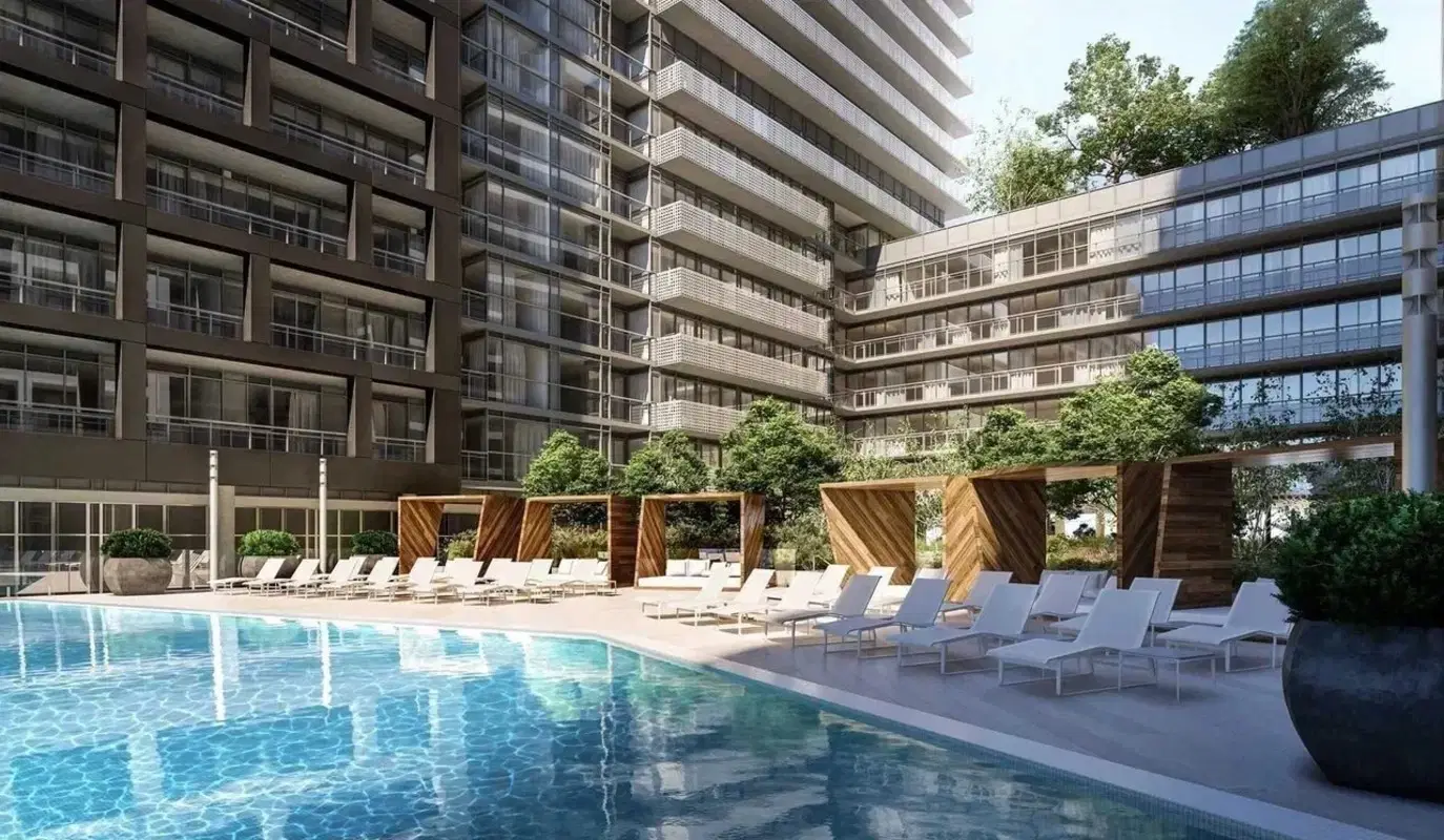 H4U Downtown Room - 80 Front Street East, Toronto – Exterior