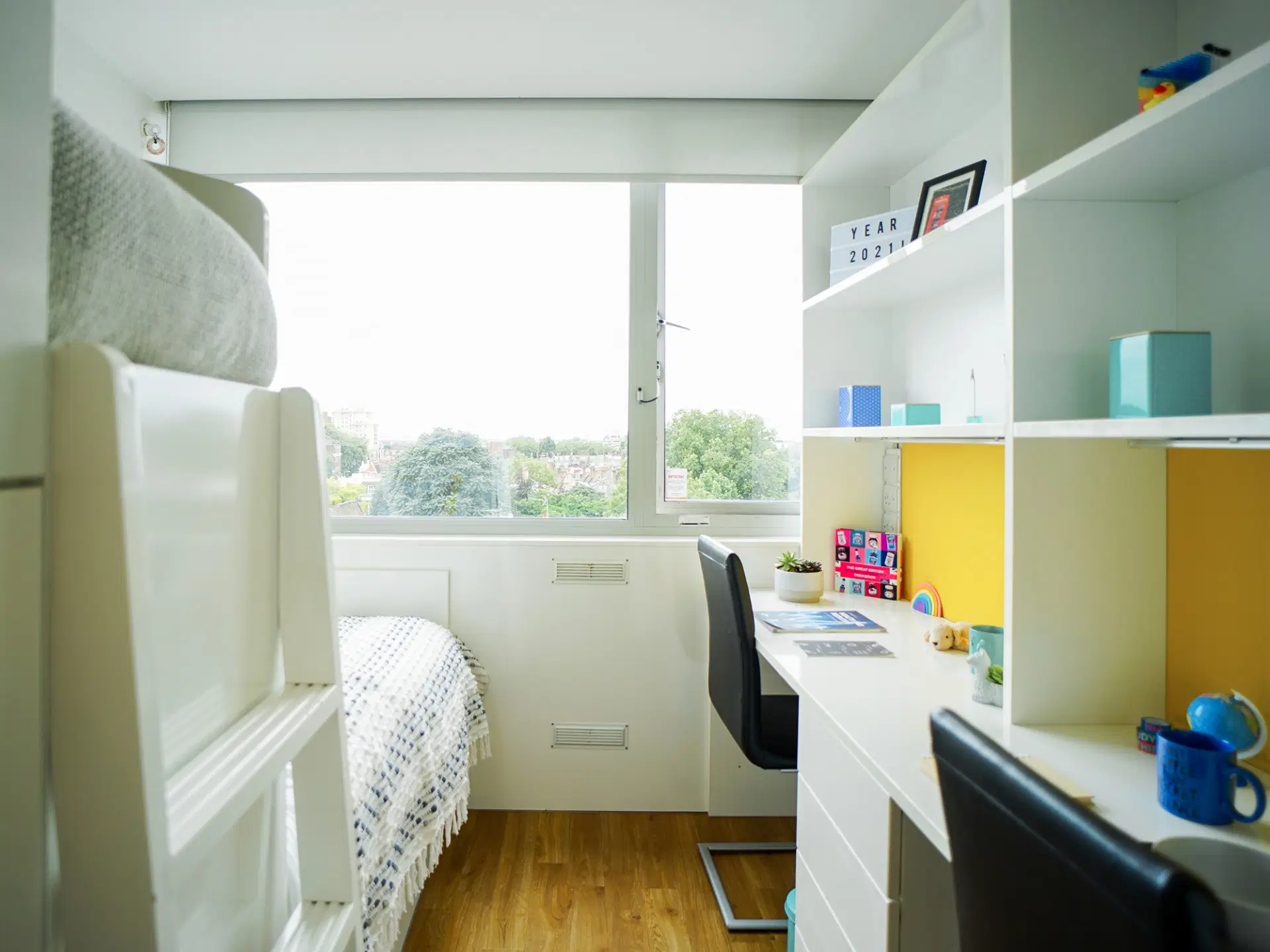 Lightfoot Hall, London – Twin Ensuite