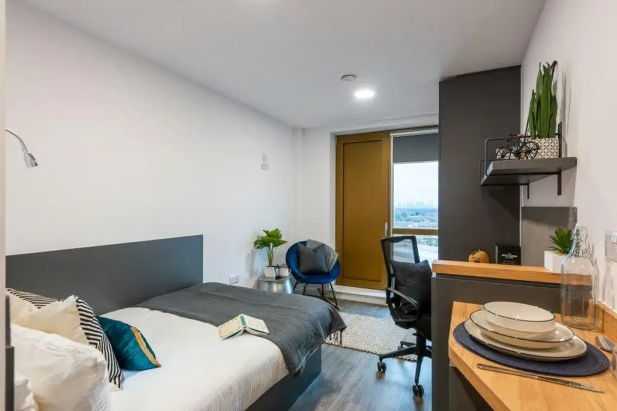 The Valentine, London – 7 Bed Ensuite