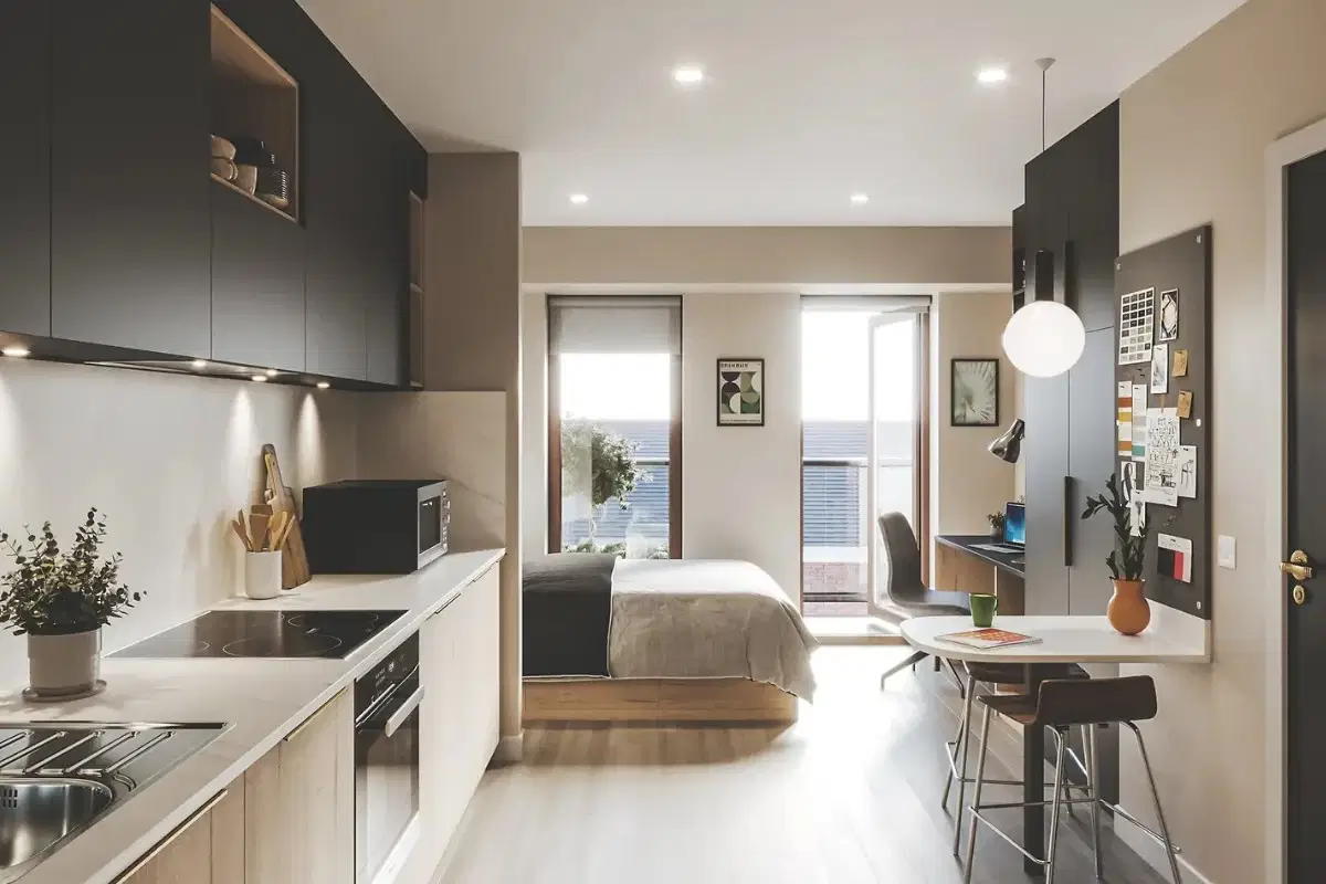GoBritanya Briggate Studios, Leeds – Classic Studio Upper Level with Terrace