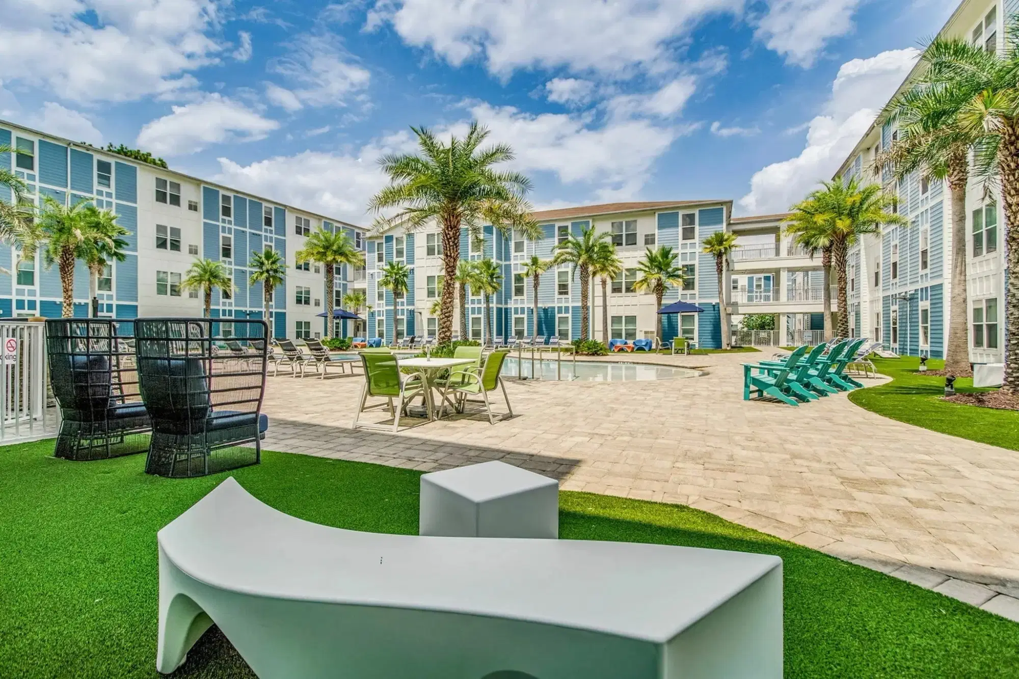 The Next, Pensacola – Exterior
