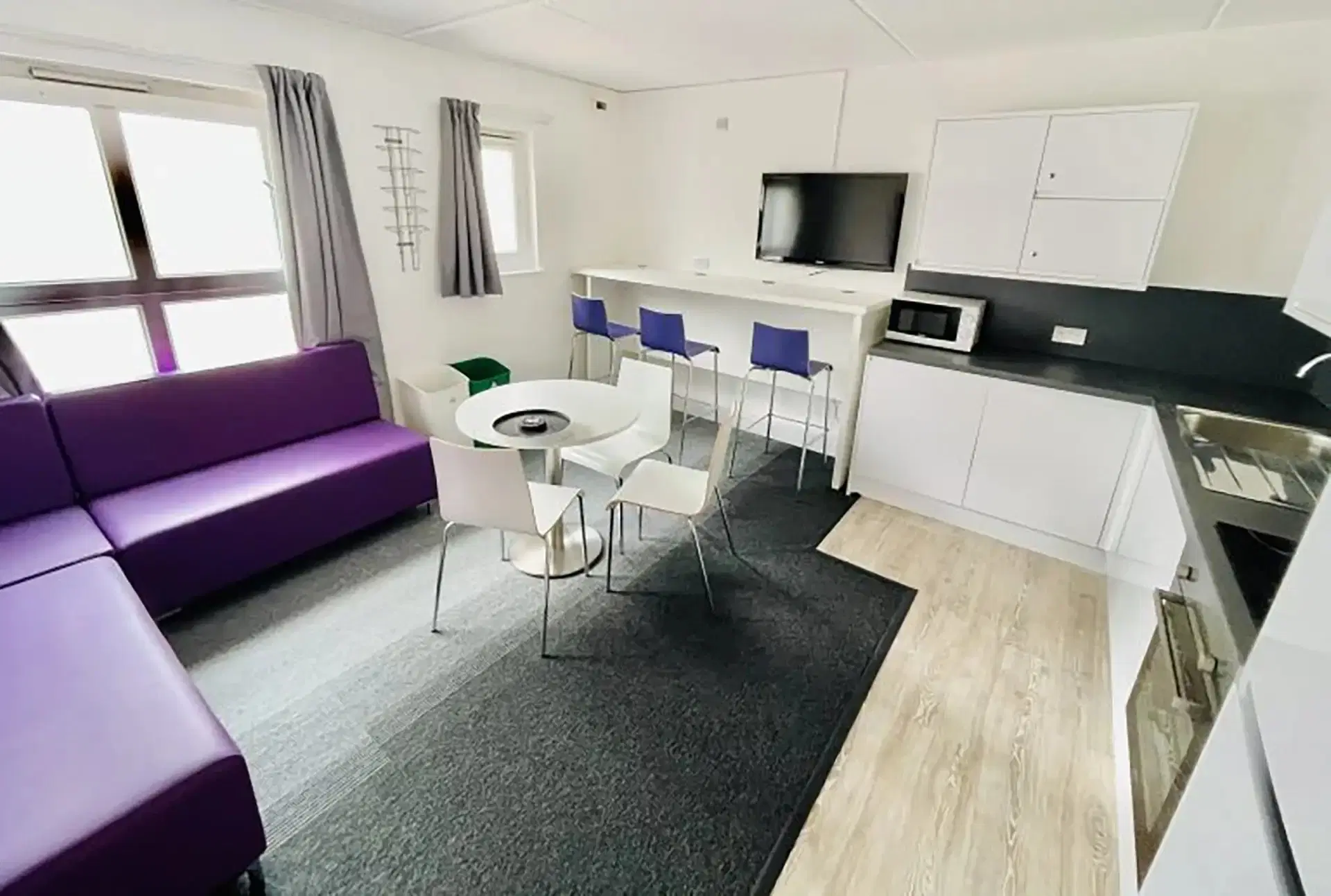 Creek Court, London – Common Area