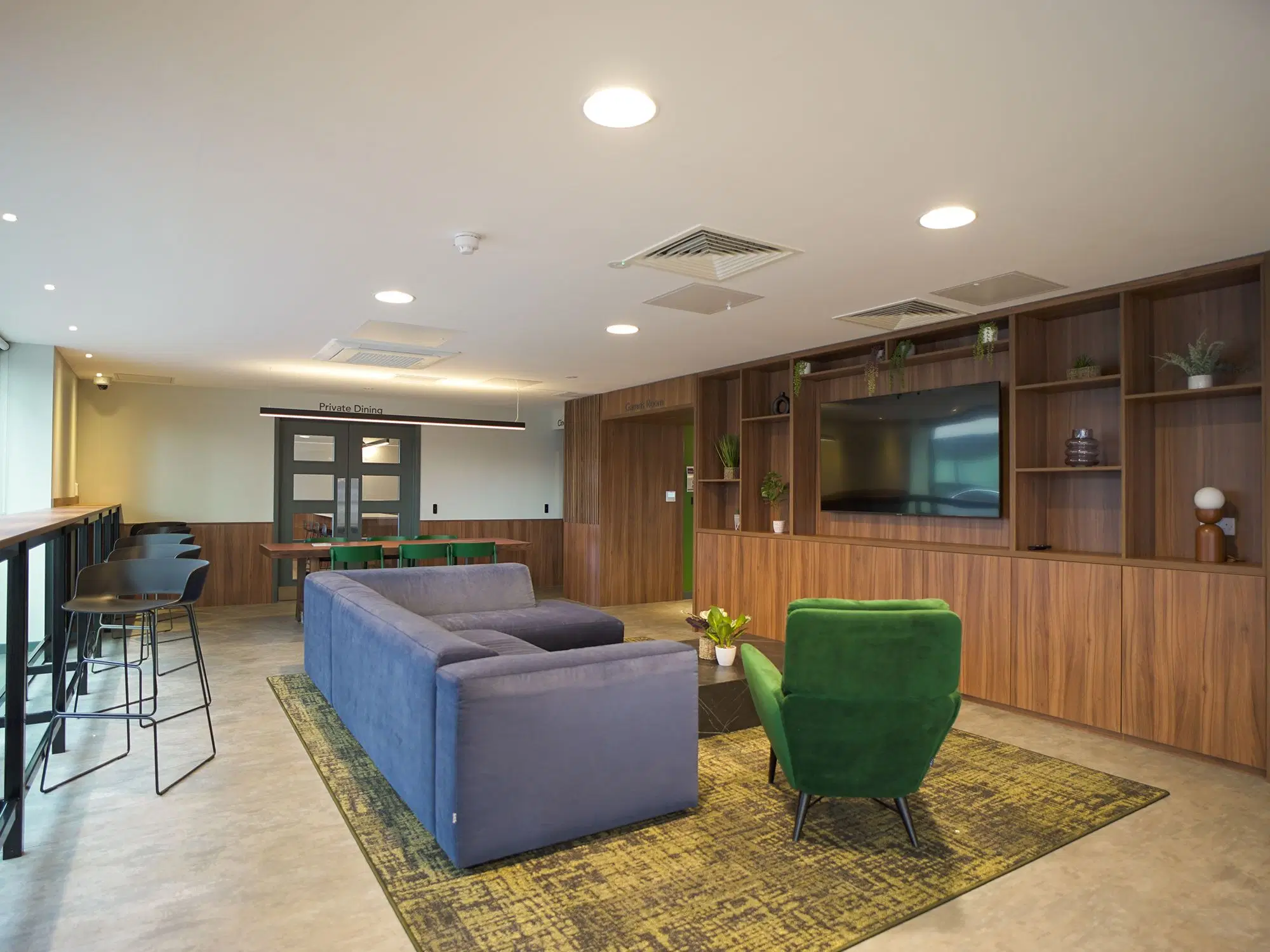 Straits Garden, Egham – Common Area