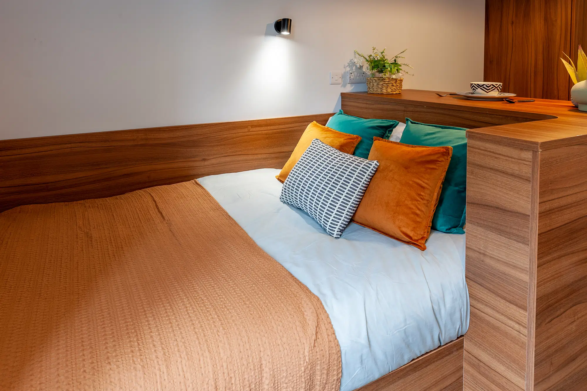 Straits Garden, Egham – Classic Studio