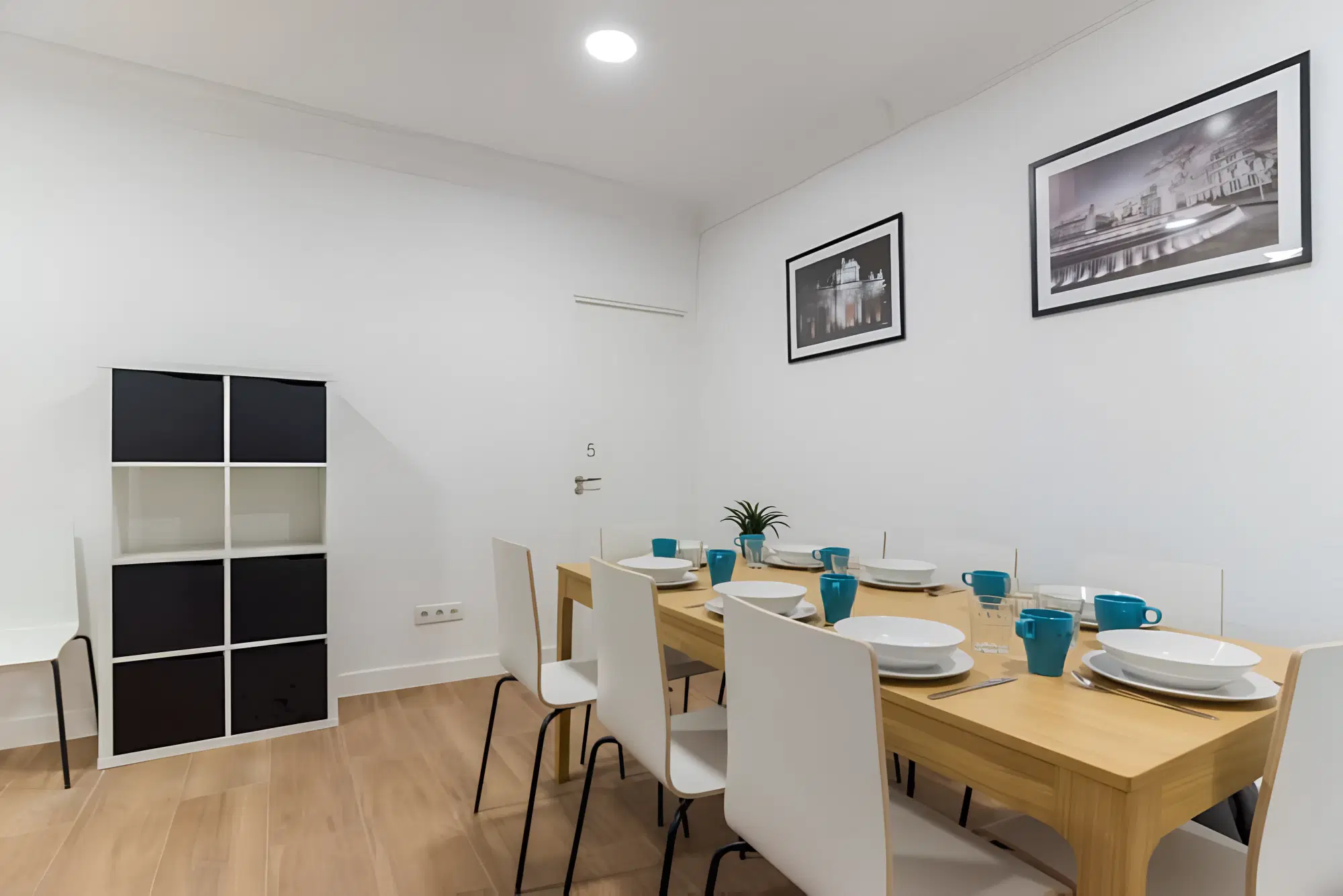 SPC 28004, Madrid – #13231: Room in 9 Bed 3 Bath (Calle De Barceló)