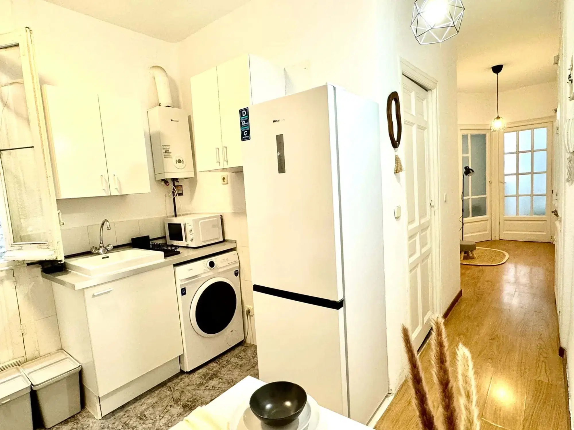 SPC 28010, Madrid – Kitchen